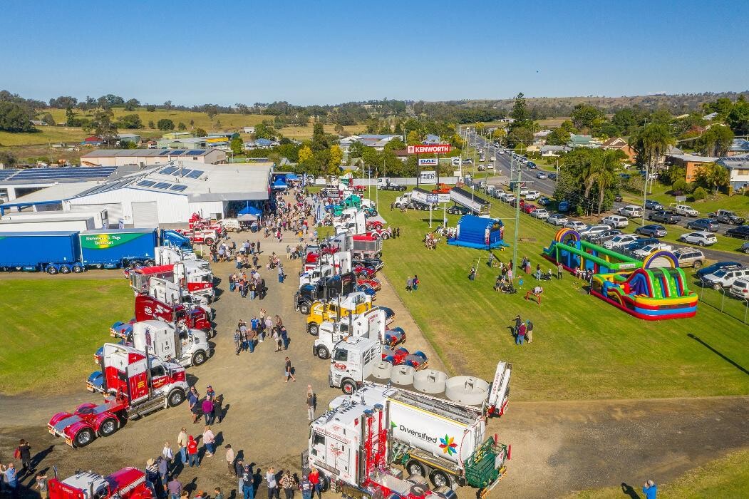 Images Brown and Hurley Kyogle - New & Used Trucks & Trailers, Parts & Service