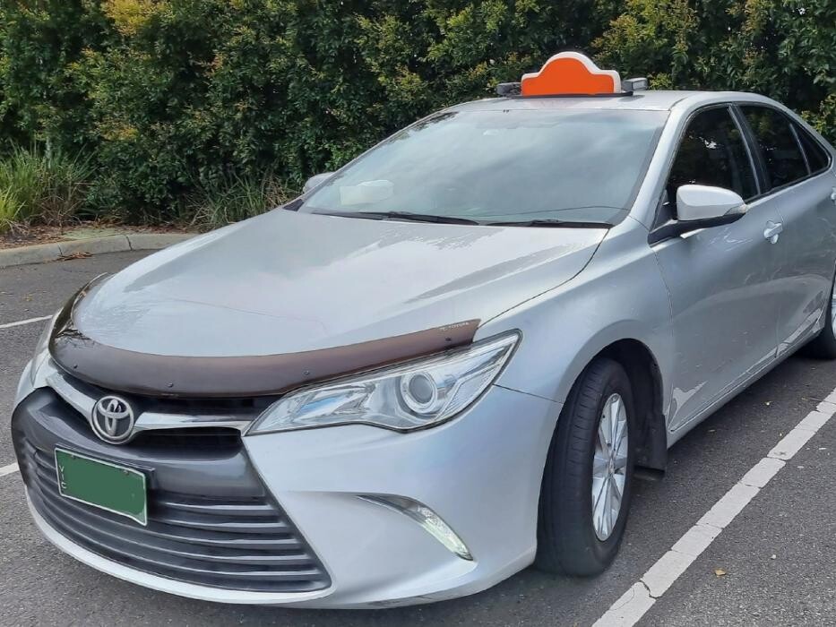 Images MELTON TAXI