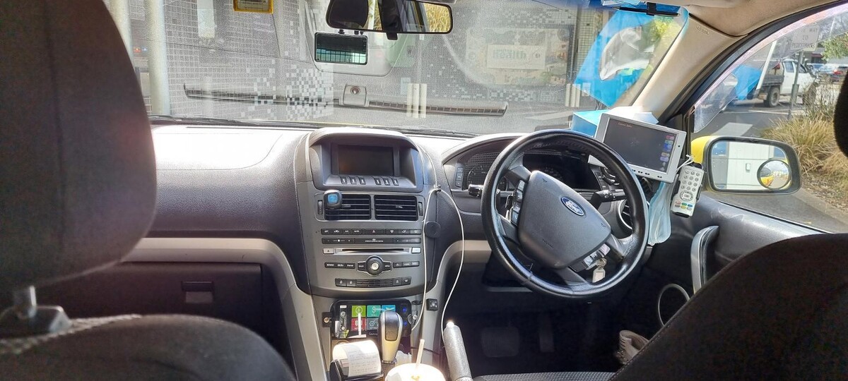 Images MELTON TAXI