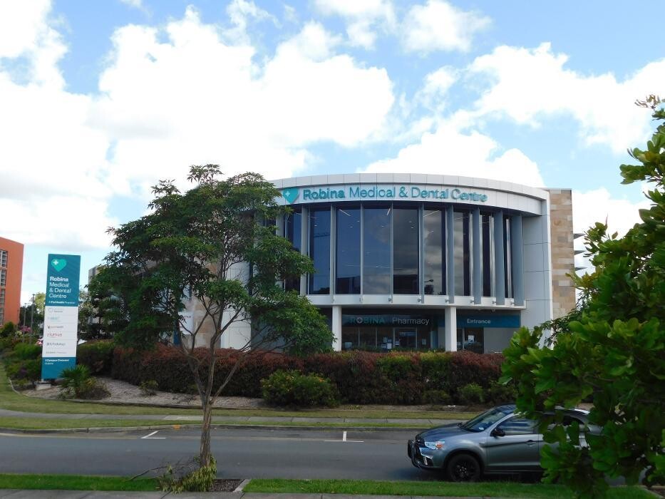 Images Robina Medical & Dental Centre