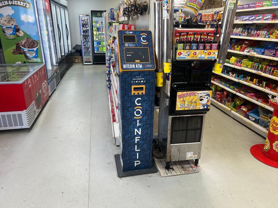 Images CoinFlip Bitcoin ATM - Highland Reserve Convenience Store (Upper Coomera)