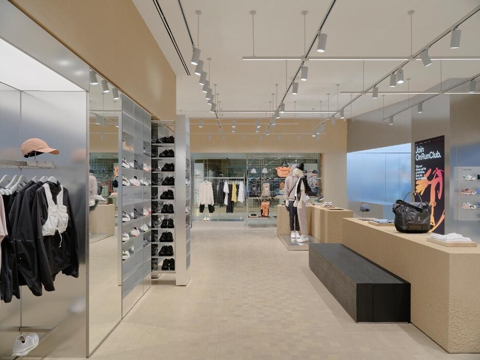 Images On Store Melbourne Emporium
