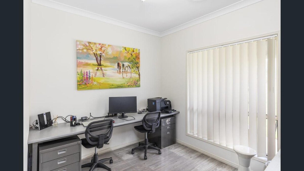 Images D-Blinds (Downs Awning & Blinds Centre)