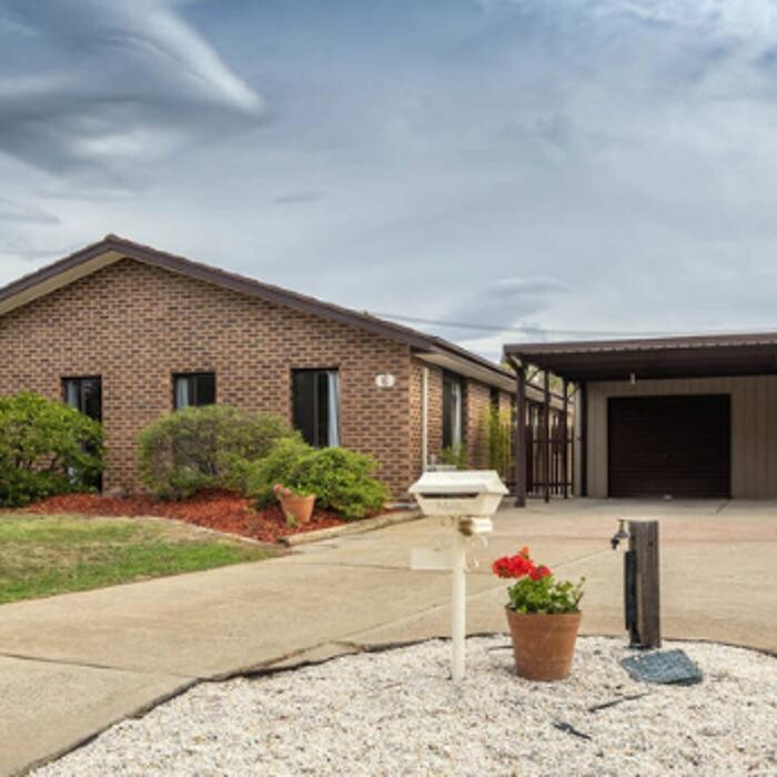 Images Blackshaw Real Estate Woden