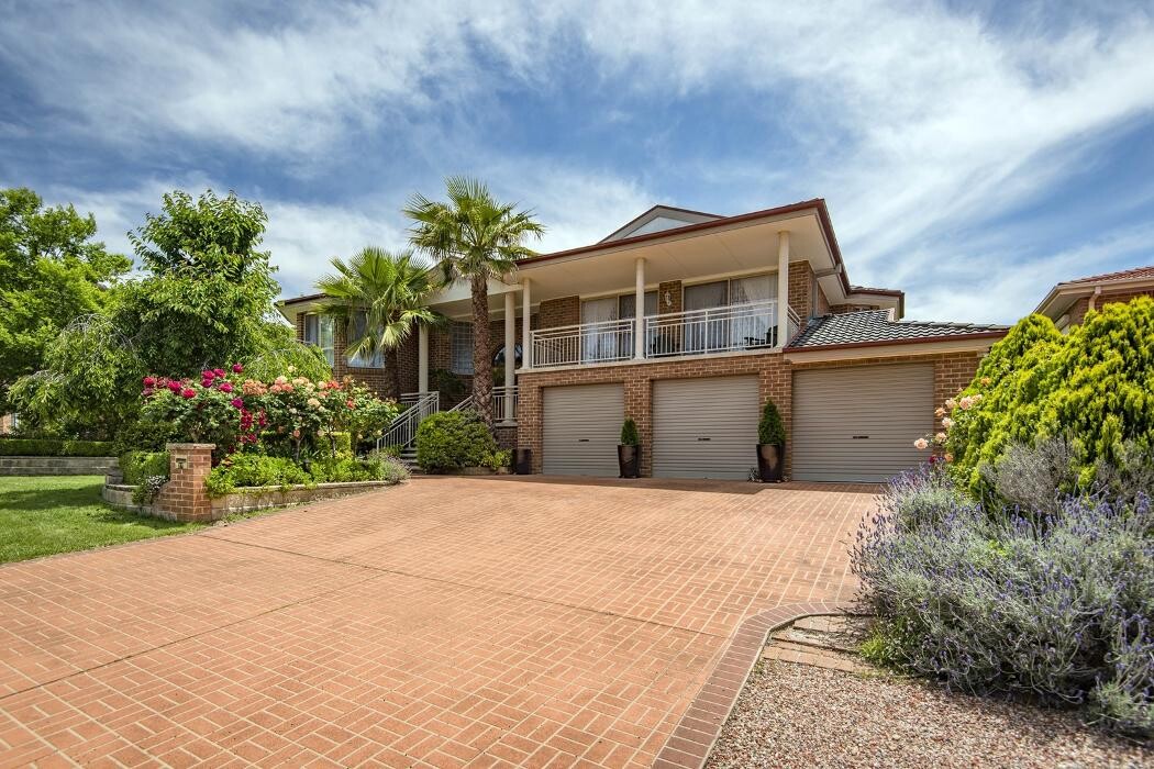 Images Blackshaw Real Estate Queanbeyan & Jerrabomberra