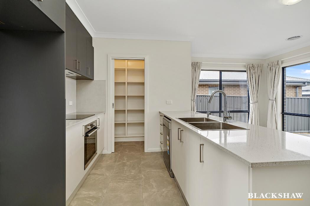 Images Blackshaw Real Estate Queanbeyan & Jerrabomberra