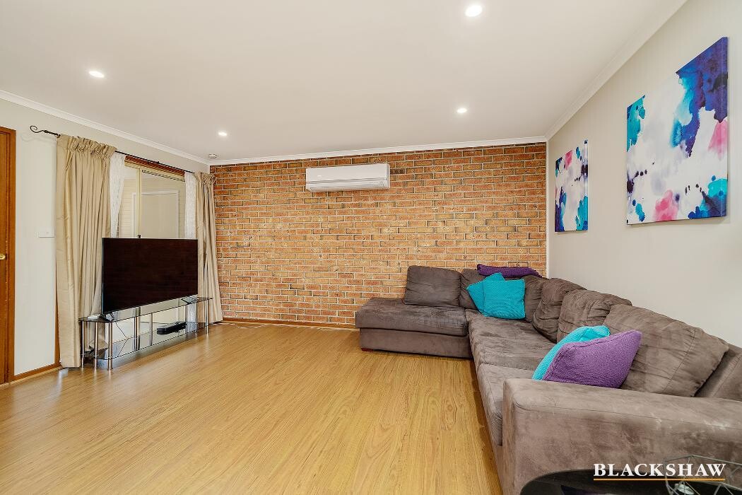 Images Blackshaw Real Estate Queanbeyan & Jerrabomberra