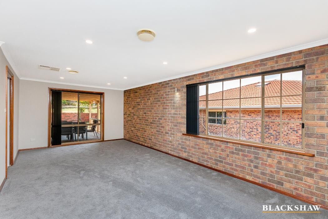 Images Blackshaw Real Estate Queanbeyan & Jerrabomberra