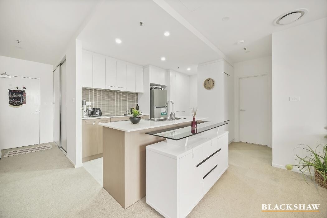 Images Blackshaw Real Estate Queanbeyan & Jerrabomberra