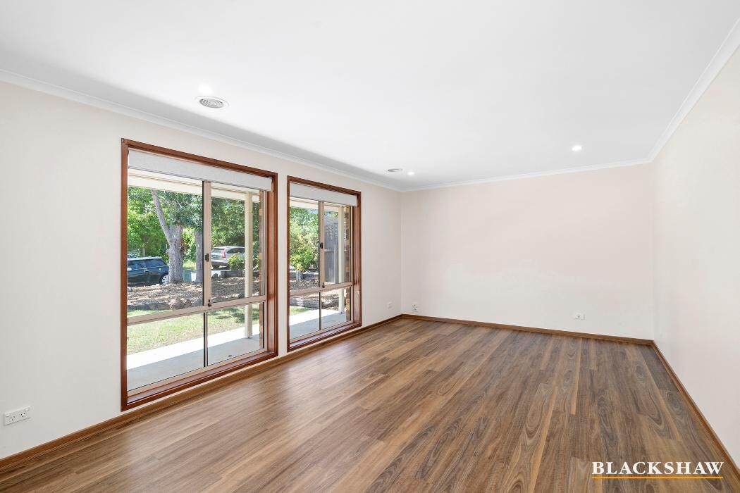 Images Blackshaw Real Estate Queanbeyan & Jerrabomberra