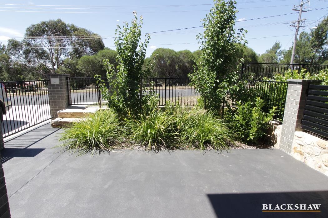 Images Blackshaw Real Estate Queanbeyan & Jerrabomberra