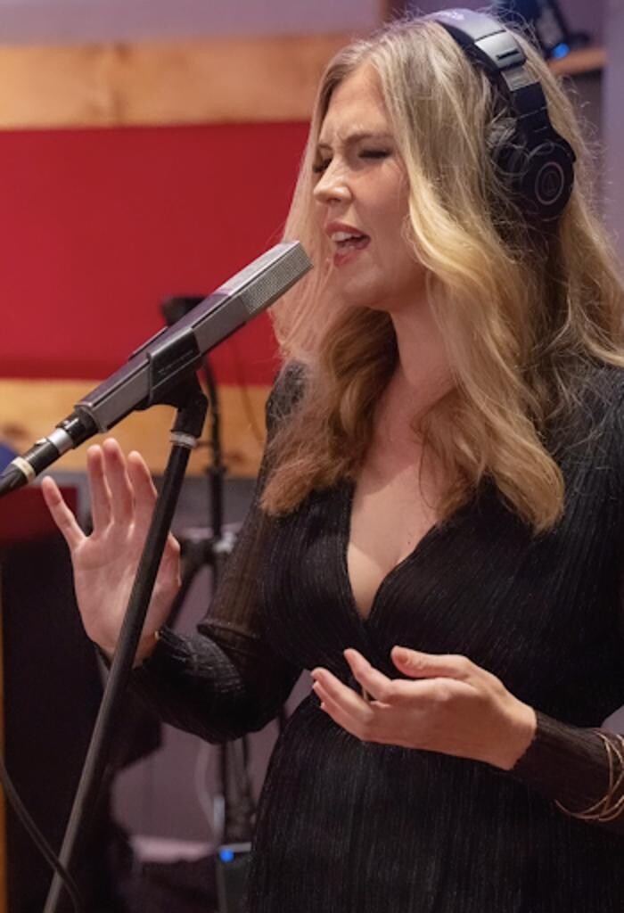Images Lucy Burke Music