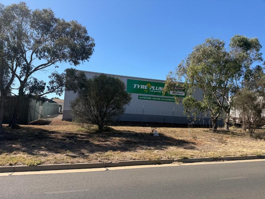 Images TyrePlus Maddingley | RACV Autocare Centre Maddingley