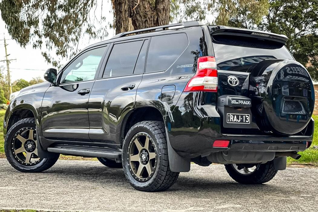 Images Ozzy Tyres Ferntree Gully