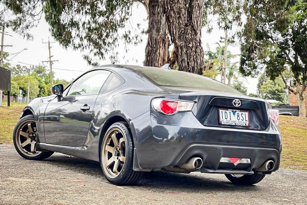 Images Ozzy Tyres Ferntree Gully