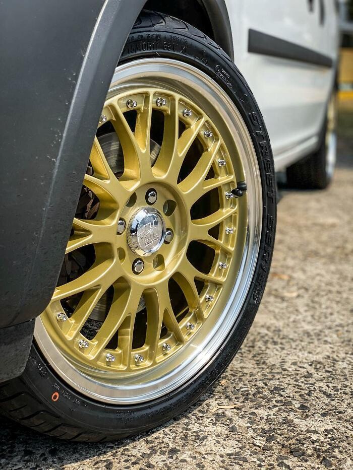 Images Ozzy Tyres Ferntree Gully