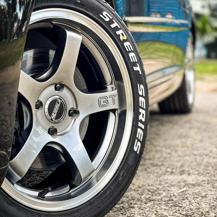 Images Ozzy Tyres Ferntree Gully