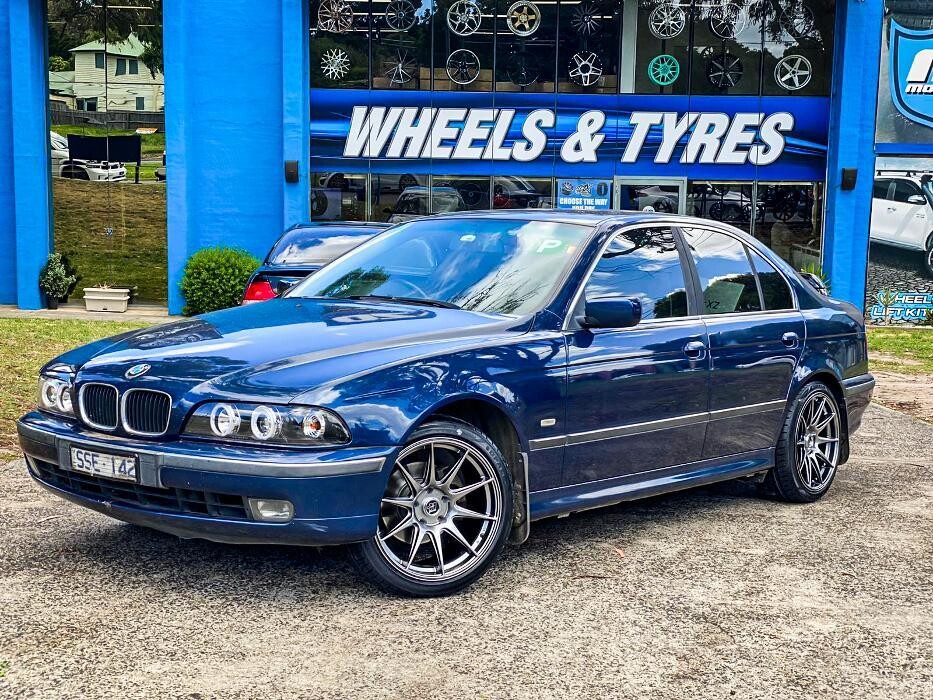 Images Ozzy Tyres Ferntree Gully