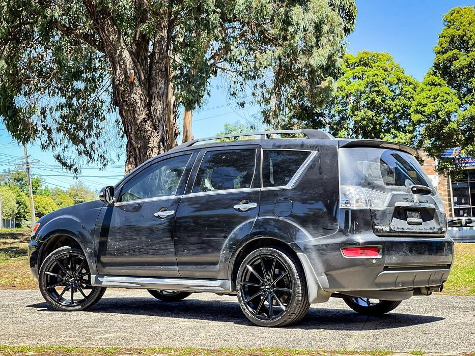 Images Ozzy Tyres Ferntree Gully
