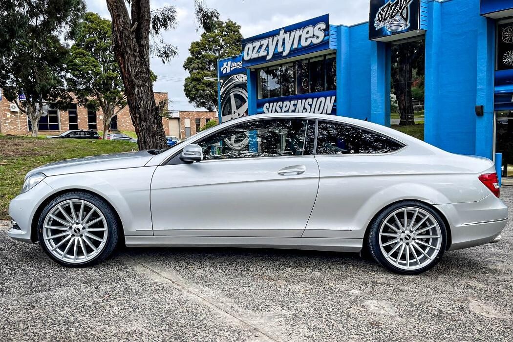 Images Ozzy Tyres Ferntree Gully