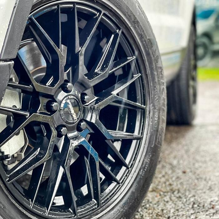 Images Ozzy Tyres Ferntree Gully