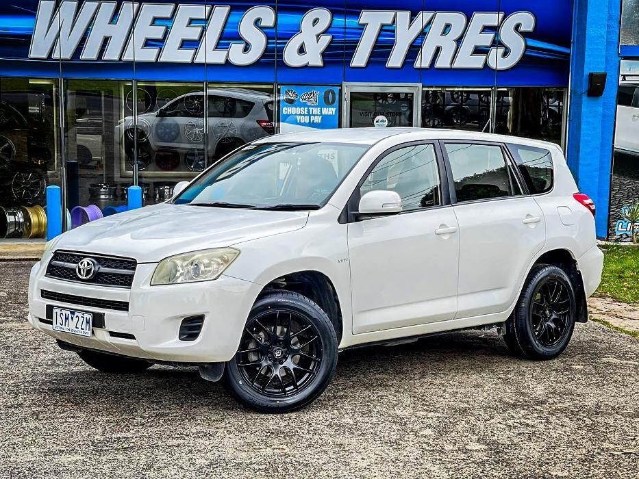 Images Ozzy Tyres Ferntree Gully