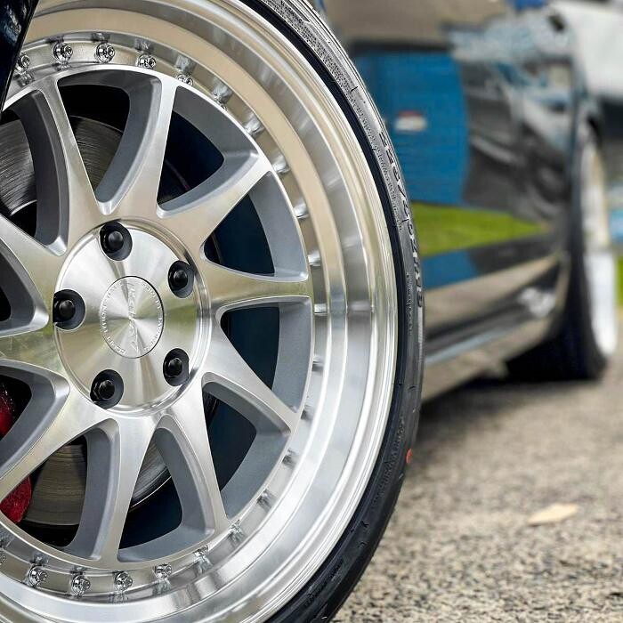 Images Ozzy Tyres Ferntree Gully