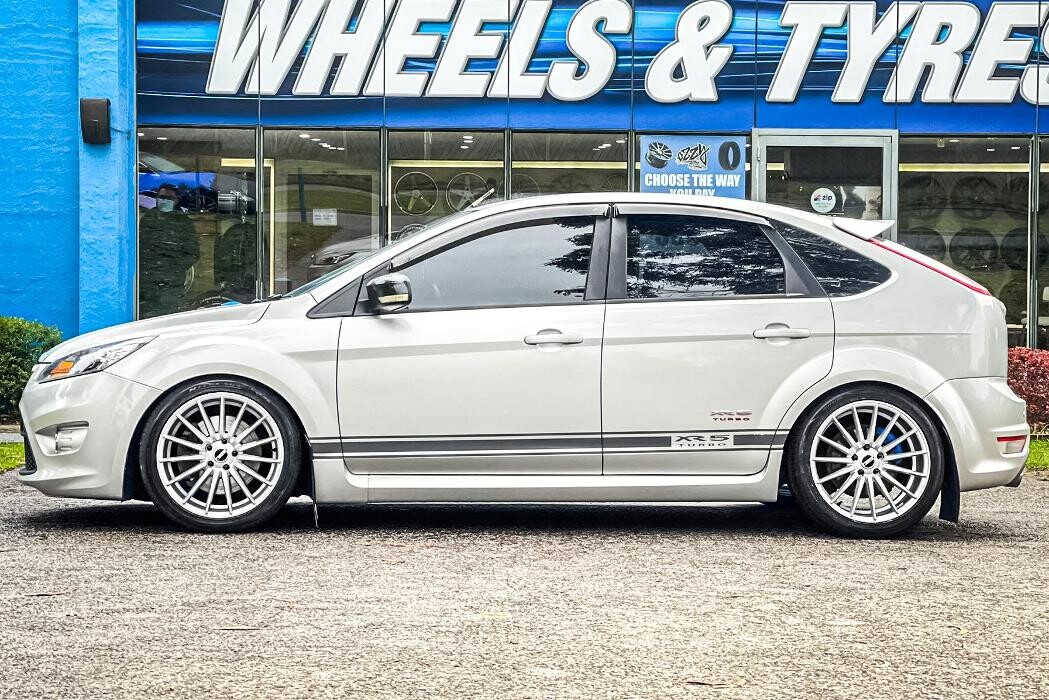 Images Ozzy Tyres Ferntree Gully