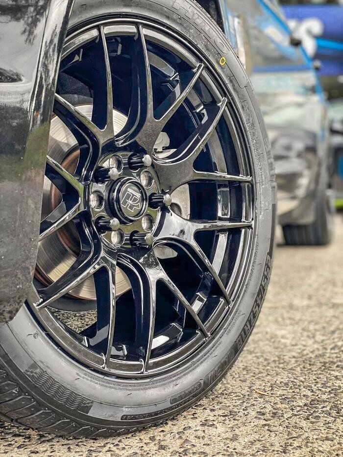 Images Ozzy Tyres Ferntree Gully