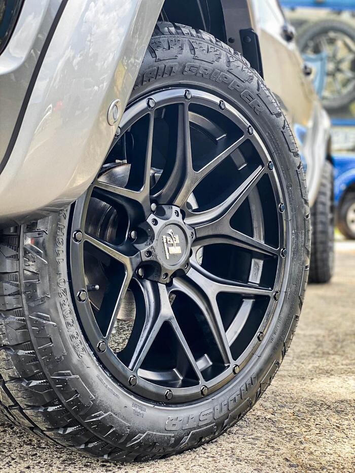 Images Ozzy Tyres Ferntree Gully