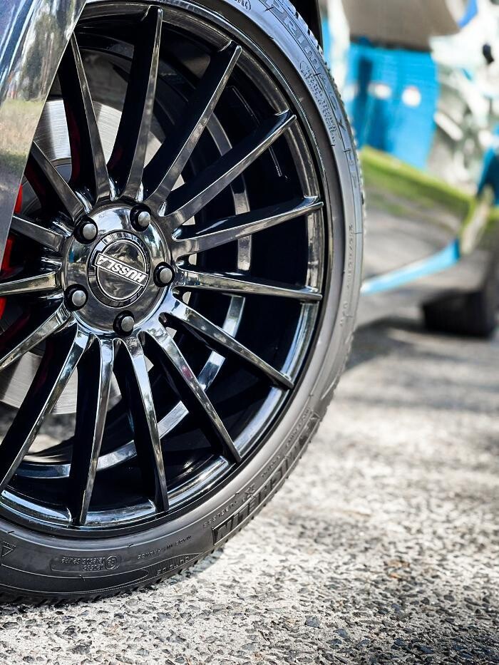 Images Ozzy Tyres Ferntree Gully