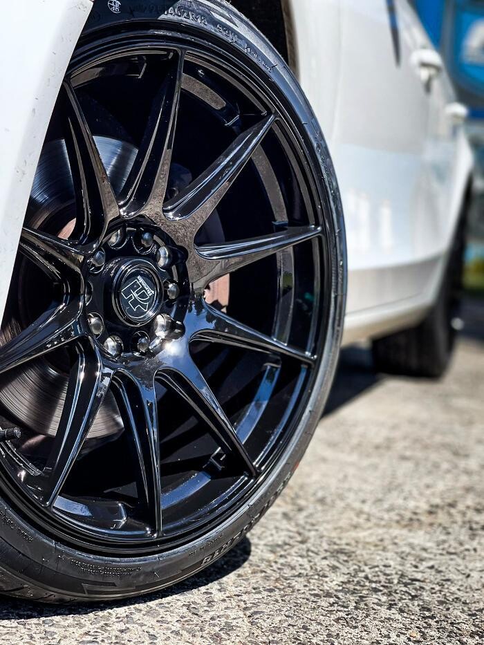 Images Ozzy Tyres Ferntree Gully