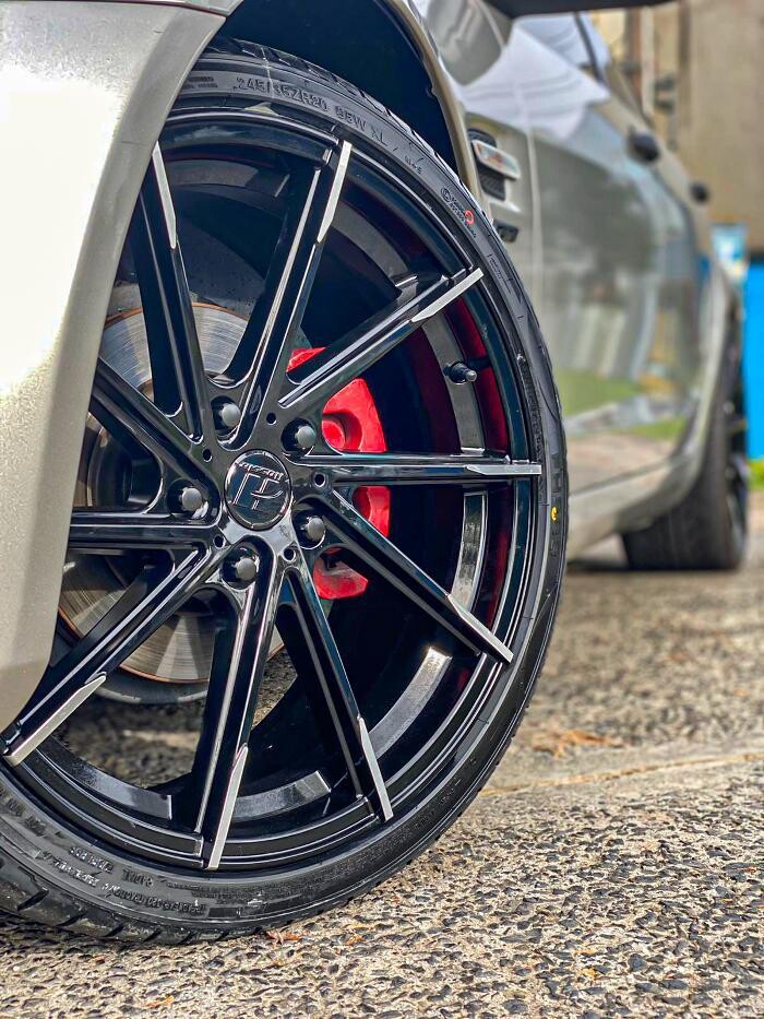 Images Ozzy Tyres Ferntree Gully