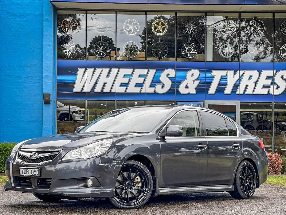Images Ozzy Tyres Ferntree Gully