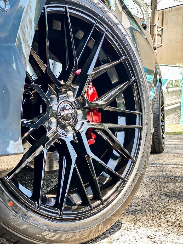 Images Ozzy Tyres Ferntree Gully