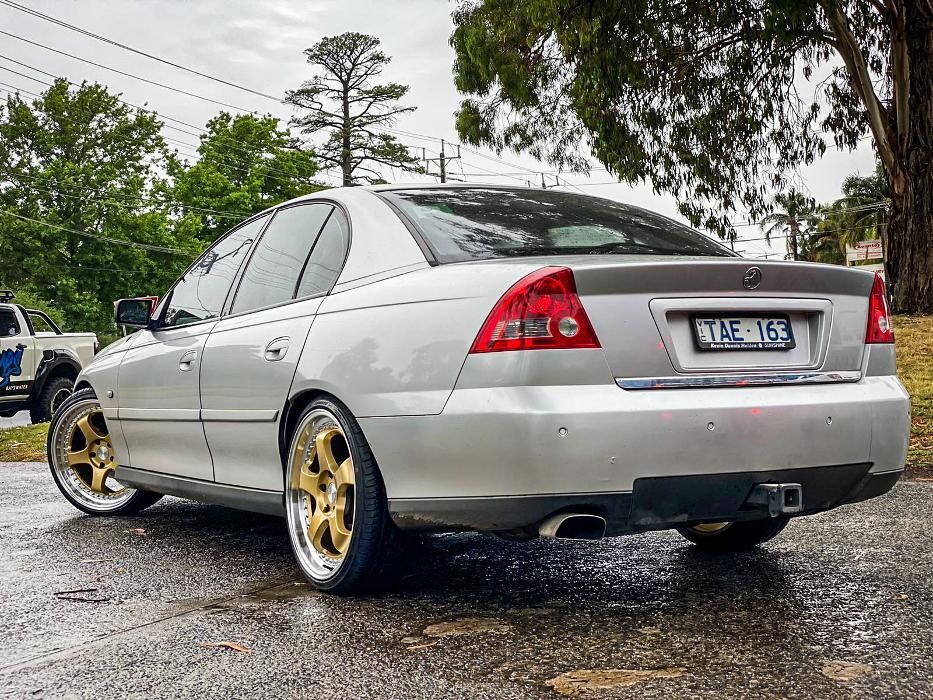 Images Ozzy Tyres Ferntree Gully