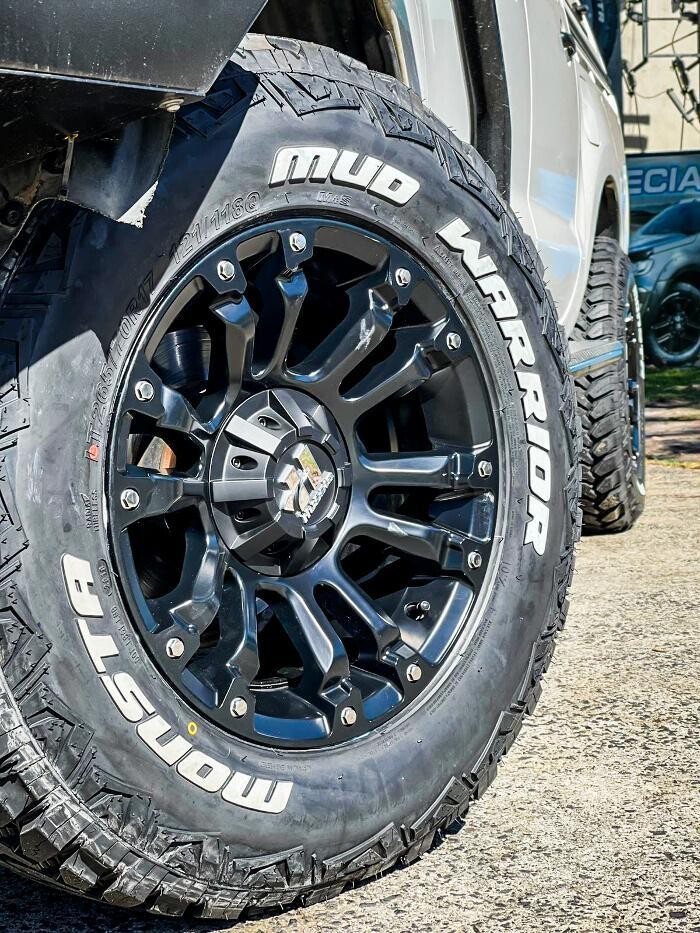 Images Ozzy Tyres Ferntree Gully