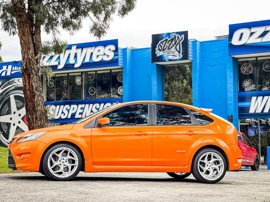 Images Ozzy Tyres Ferntree Gully
