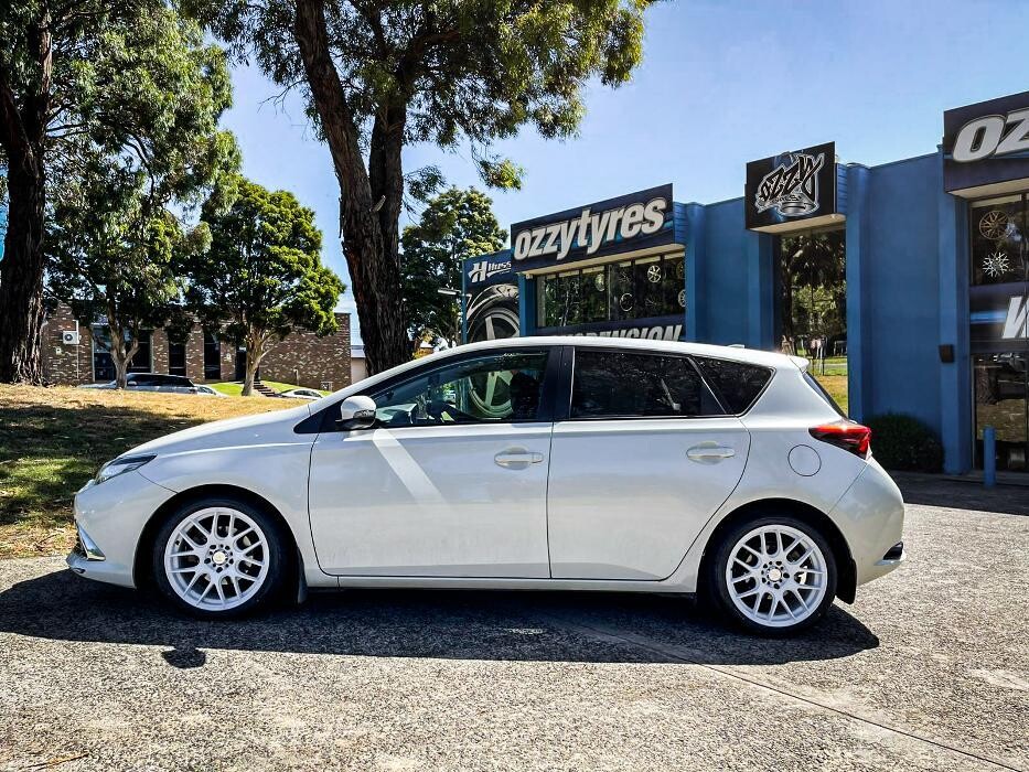 Images Ozzy Tyres Ferntree Gully