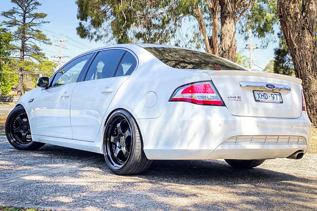 Images Ozzy Tyres Ferntree Gully