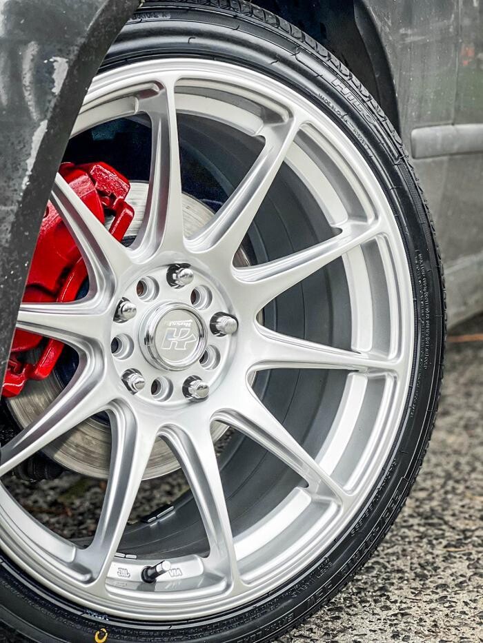 Images Ozzy Tyres Ferntree Gully