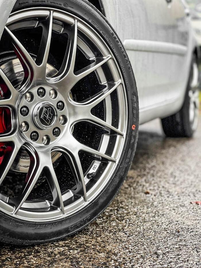 Images Ozzy Tyres Ferntree Gully