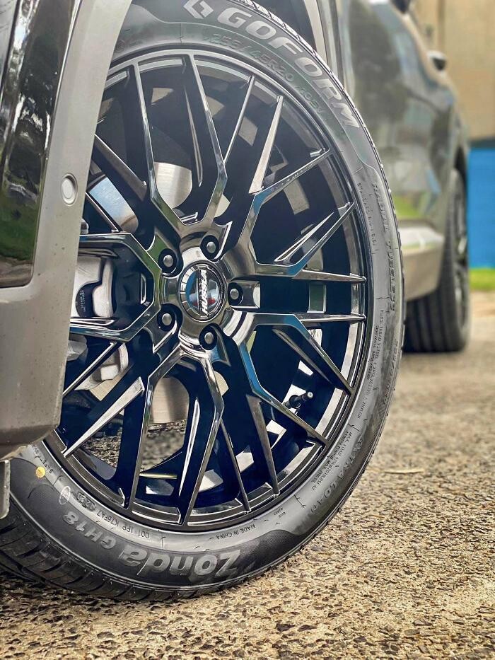 Images Ozzy Tyres Ferntree Gully