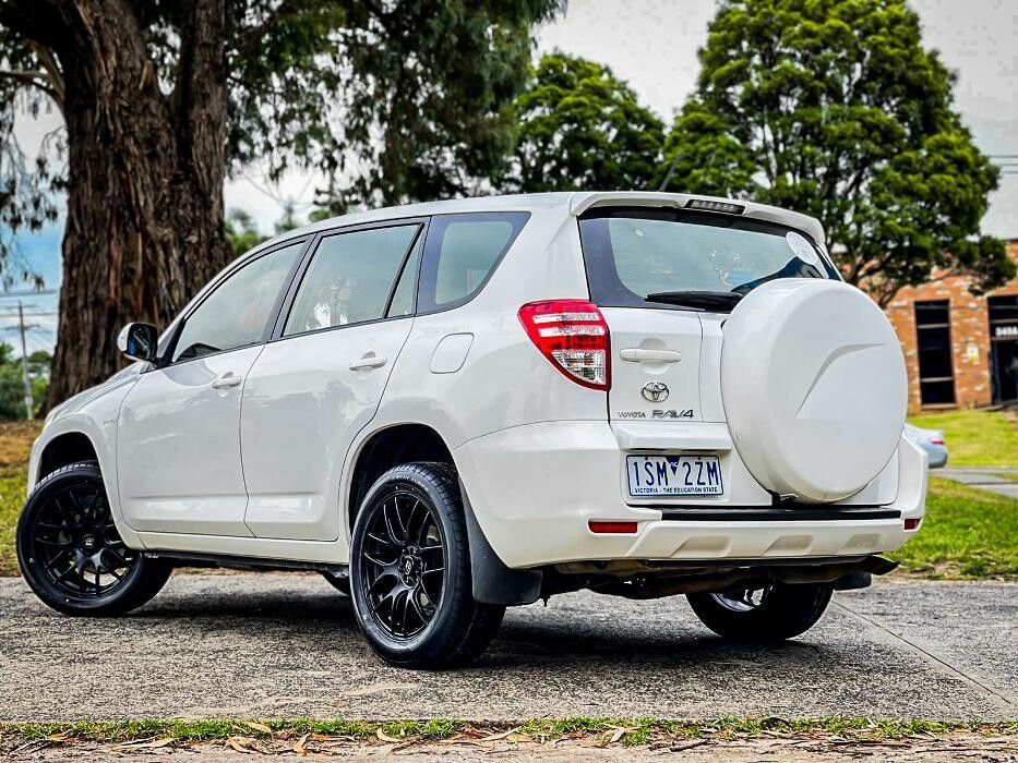 Images Ozzy Tyres Ferntree Gully