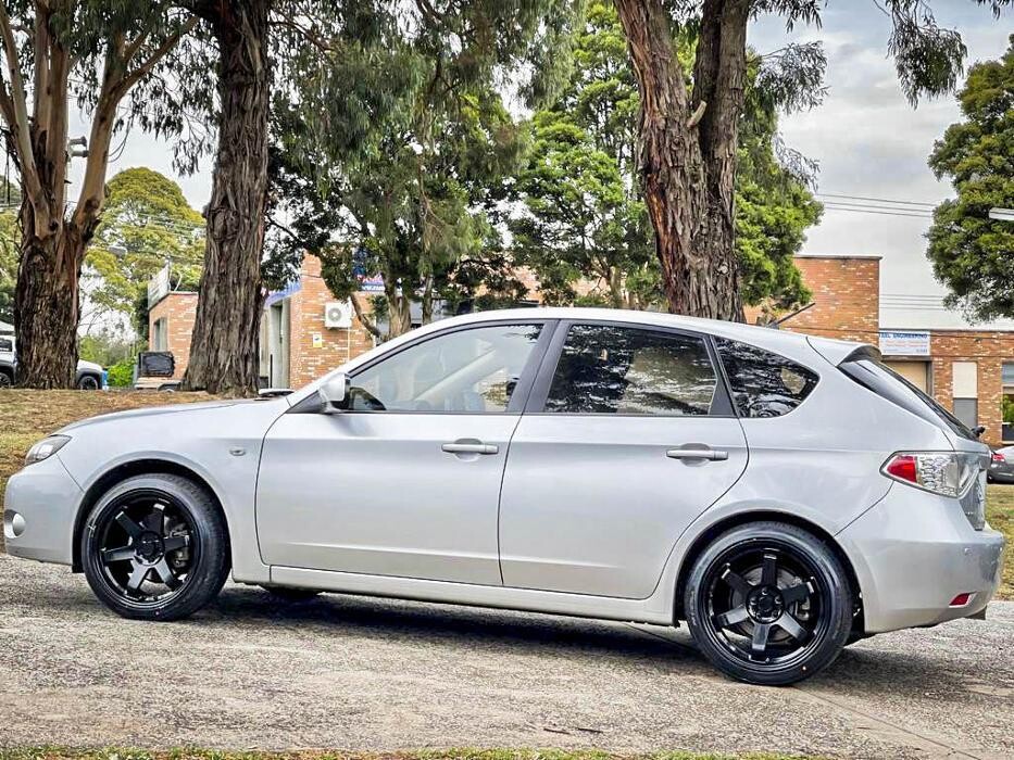 Images Ozzy Tyres Ferntree Gully