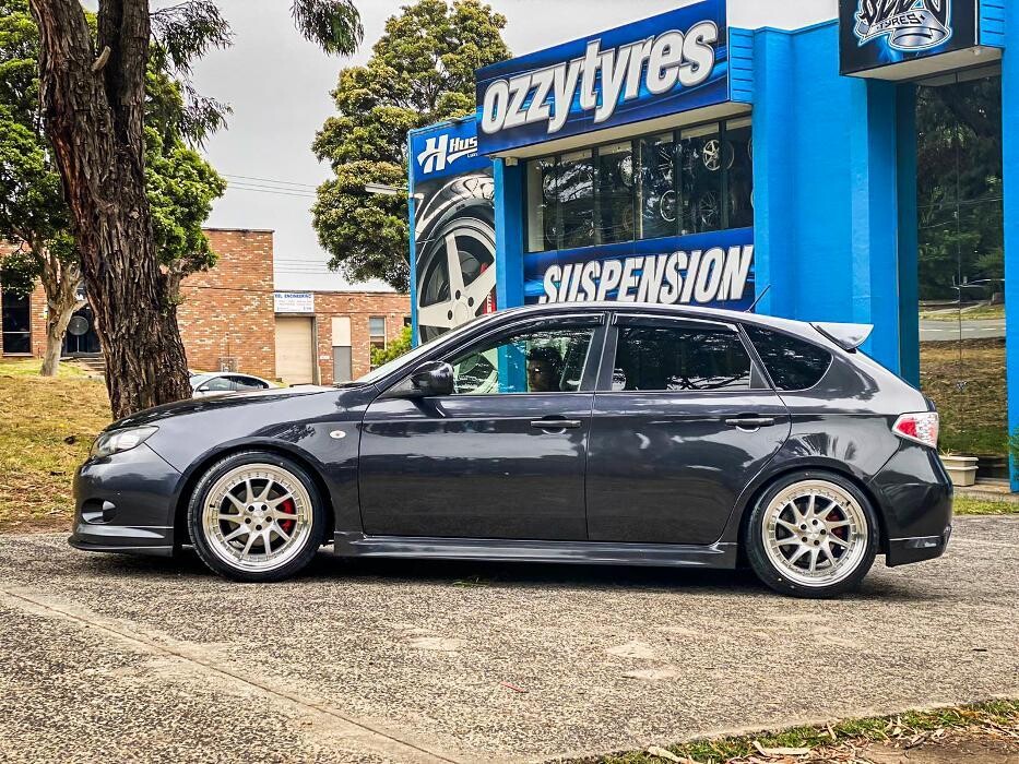 Images Ozzy Tyres Ferntree Gully