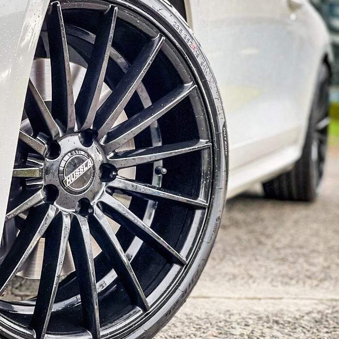 Images Ozzy Tyres Ferntree Gully