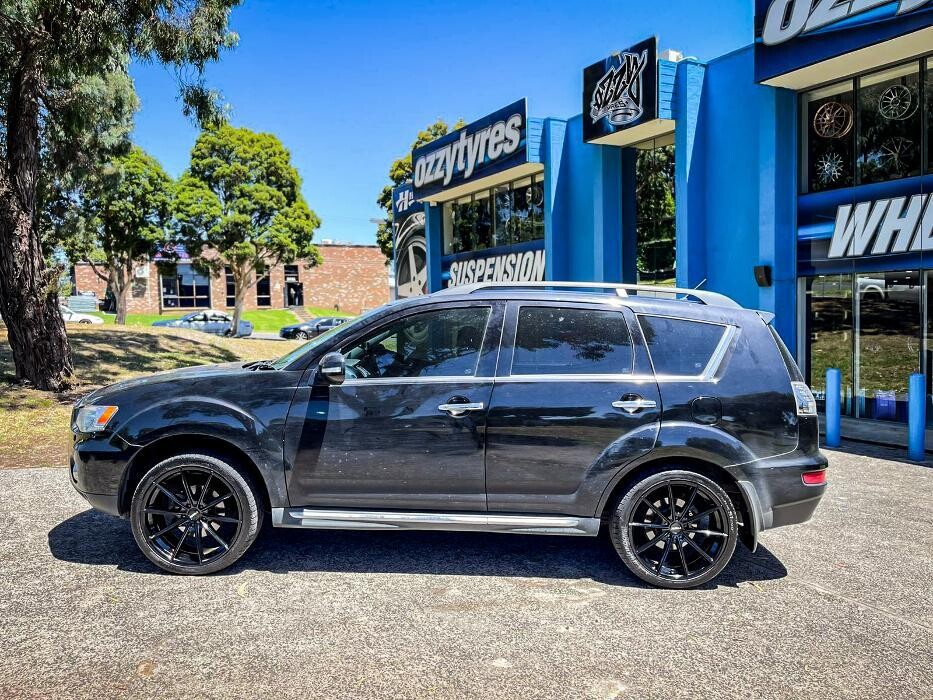 Images Ozzy Tyres Ferntree Gully