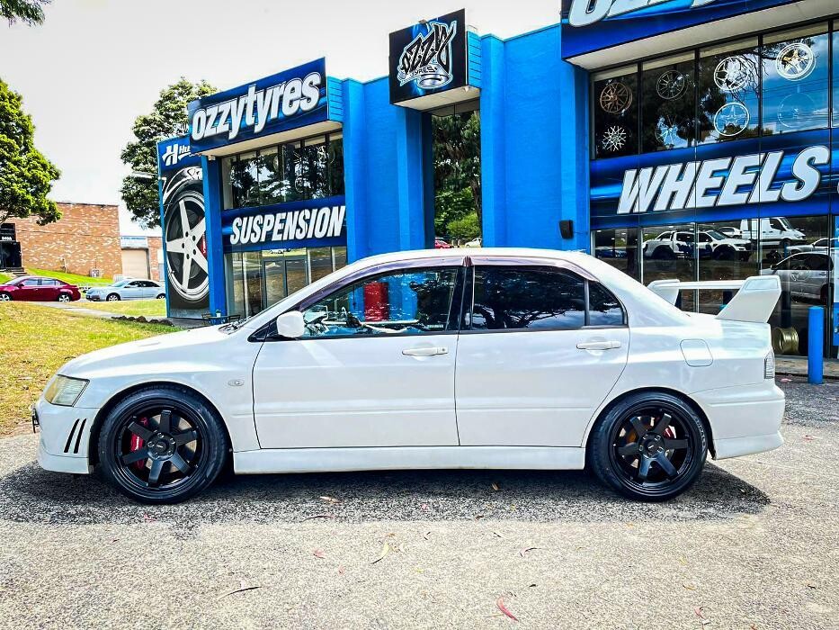 Images Ozzy Tyres Ferntree Gully