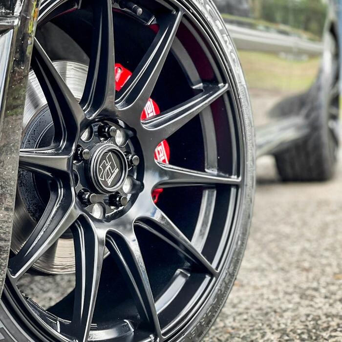 Images Ozzy Tyres Ferntree Gully